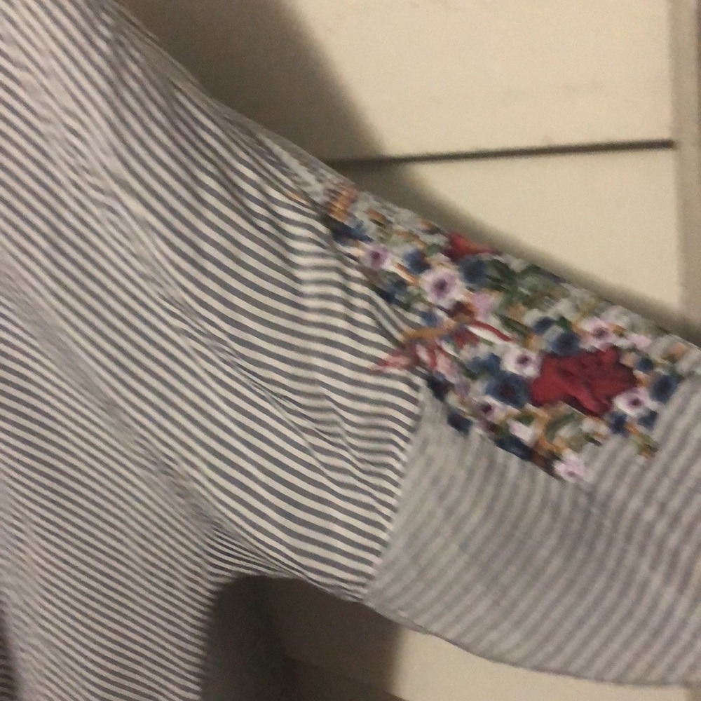 Nice Striped Plus Size Top - Picture 4 of 8